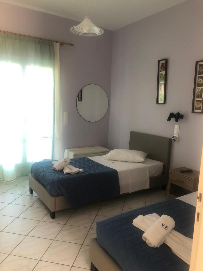 Eleftheria Studios And Apartments Ахарави Екстериор снимка