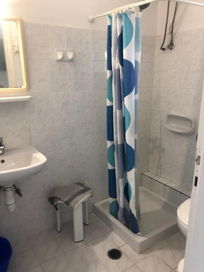 Eleftheria Studios And Apartments Ахарави Екстериор снимка